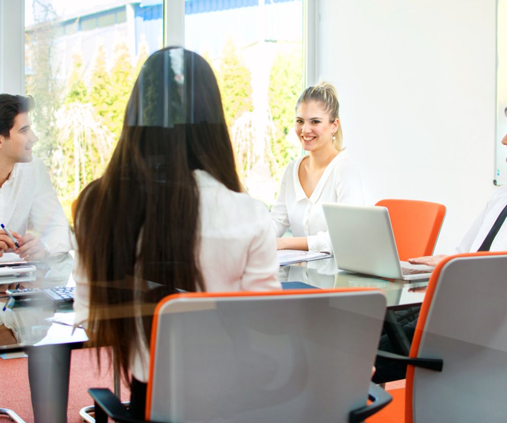 <h4><span class="heading--4">Providing audience insights and print advertising solutions to financial and insurance companies to maximise their marketing campaign yield and increase customer levels.</span></h4>
