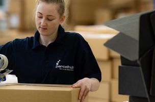 clothing fulfilment companies UK