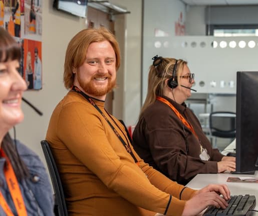 <h2><span class="heading--2">Healthcare Call Centre Support from Whistl</span></h2>

<p><span style="margin: 0px; padding: 0px;">In the United Kingdom, improvements in healthcare and lifestyles have&nbsp;<a href="https://www.ons.gov.uk/peoplepopulationandcommunity/populationandmigration/populationestimates/articles/overviewoftheukpopulation/july2017" target="_blank">resulted in more people living longer,</a>&nbsp;increasing the old-age dependency ratio (OADR). If your business offers primary or secondary care services to the older population, ensure it stands out from its peers with excellent customer service and support. This will relieve&nbsp; pressure on your staff so they can focus on the other aspects of your health and wellbeing business.</span></p>

<p>Our team is dedicated to timely and reliable resolution of service issues, ensuring high customer satisfaction. This allows you to concentrate on smoothly functioning vital public services and be confident in our efficient support.</p>
