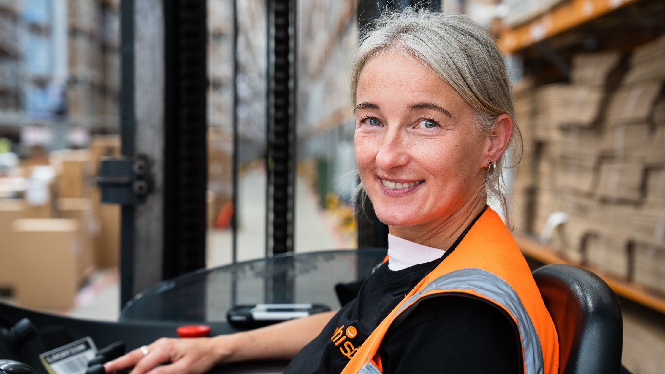 whistl-lutterworth-smiling-forklift-driver.jpg